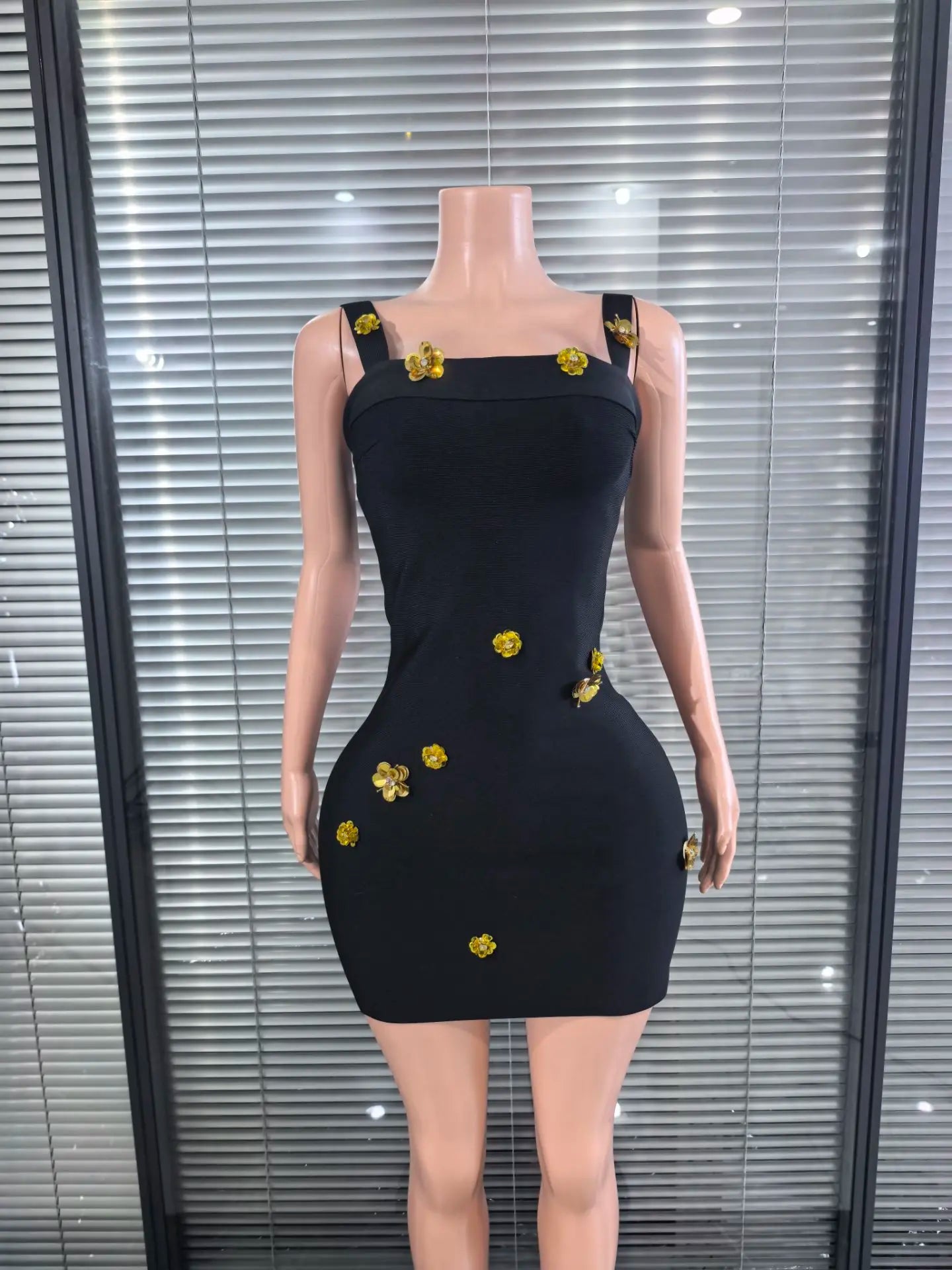 UNIKCOSA’s Golden Sequin Square Collar Mini Dress — Sleeveless Bodycon Bandage Party Glam