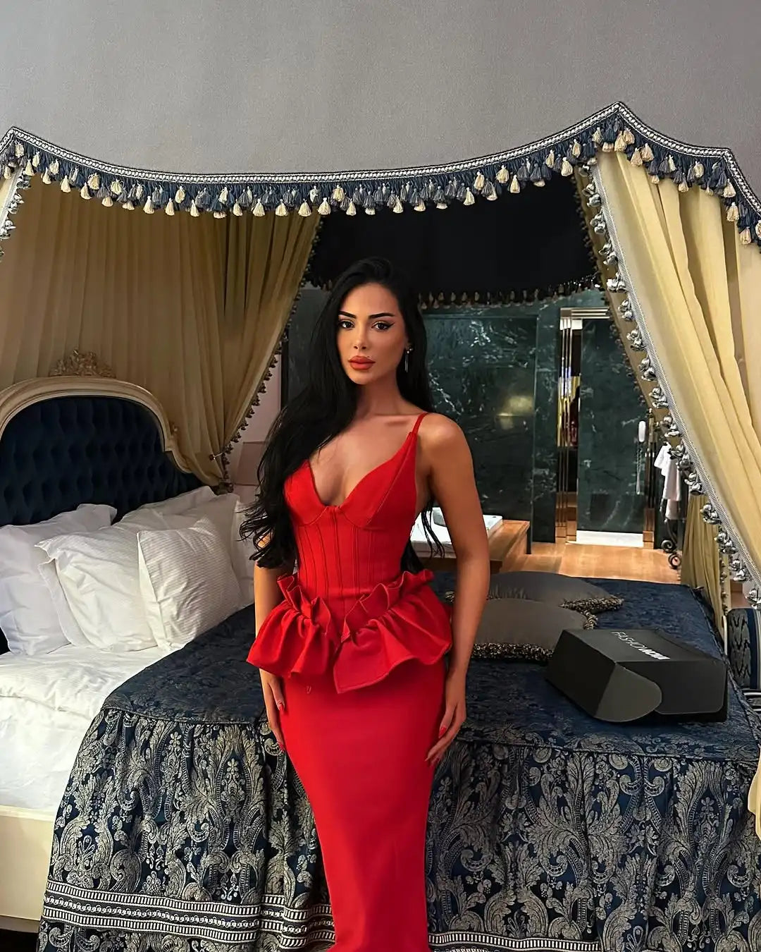 UNIKCOSA’s Valentine Ruffle Bandage Dress — Sleeveless V-Neck Bodycon Elegance