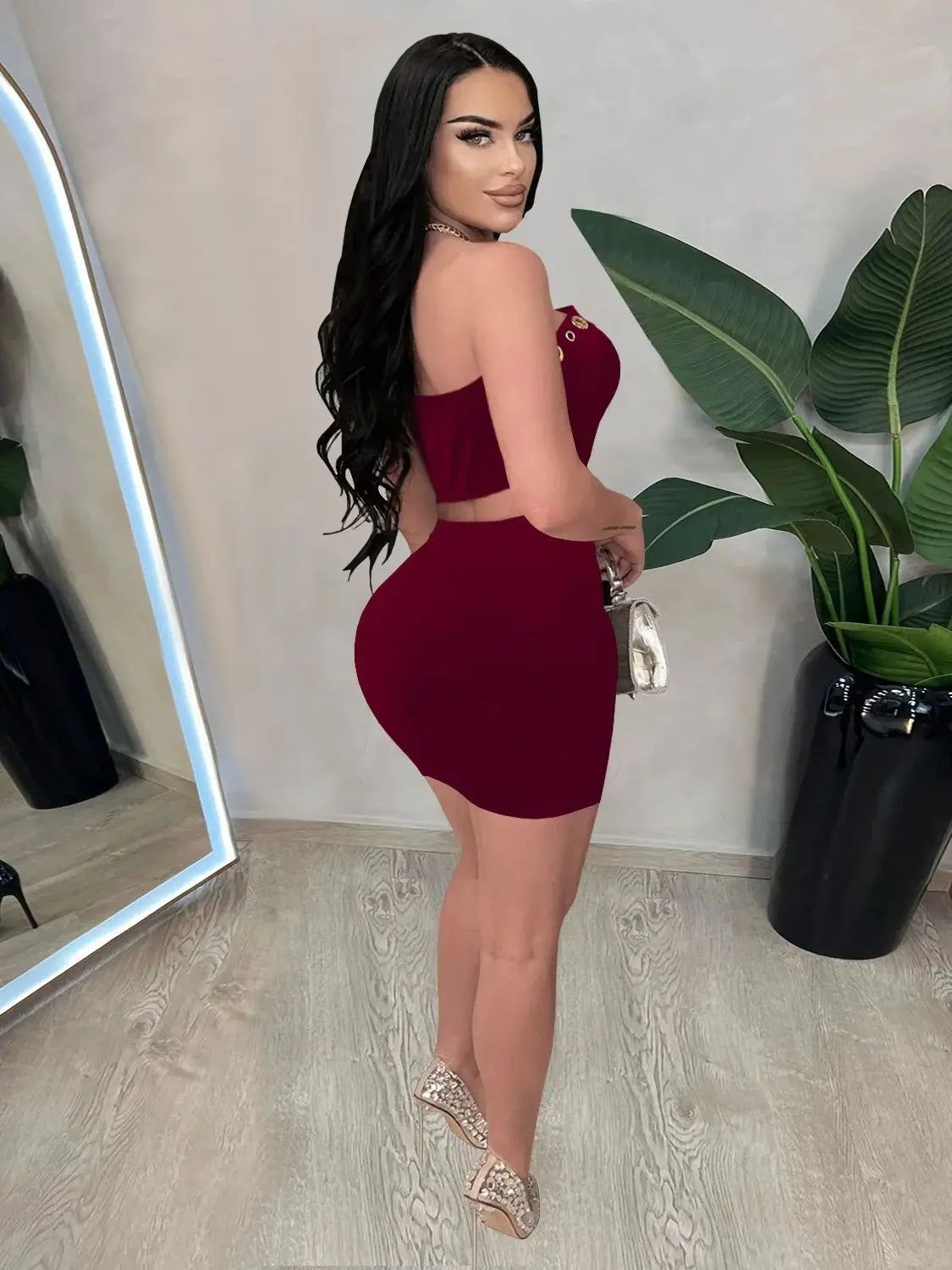UNIKCOSA’s Irregular Y2K 2-Piece Party Set — Strapless Split Top + Peach-Hip Skirt Clubwear