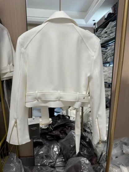 UNIKCOSA’s 2025 White Moto Jacket — Notched Collar Slim-Fit Y2K Coat
