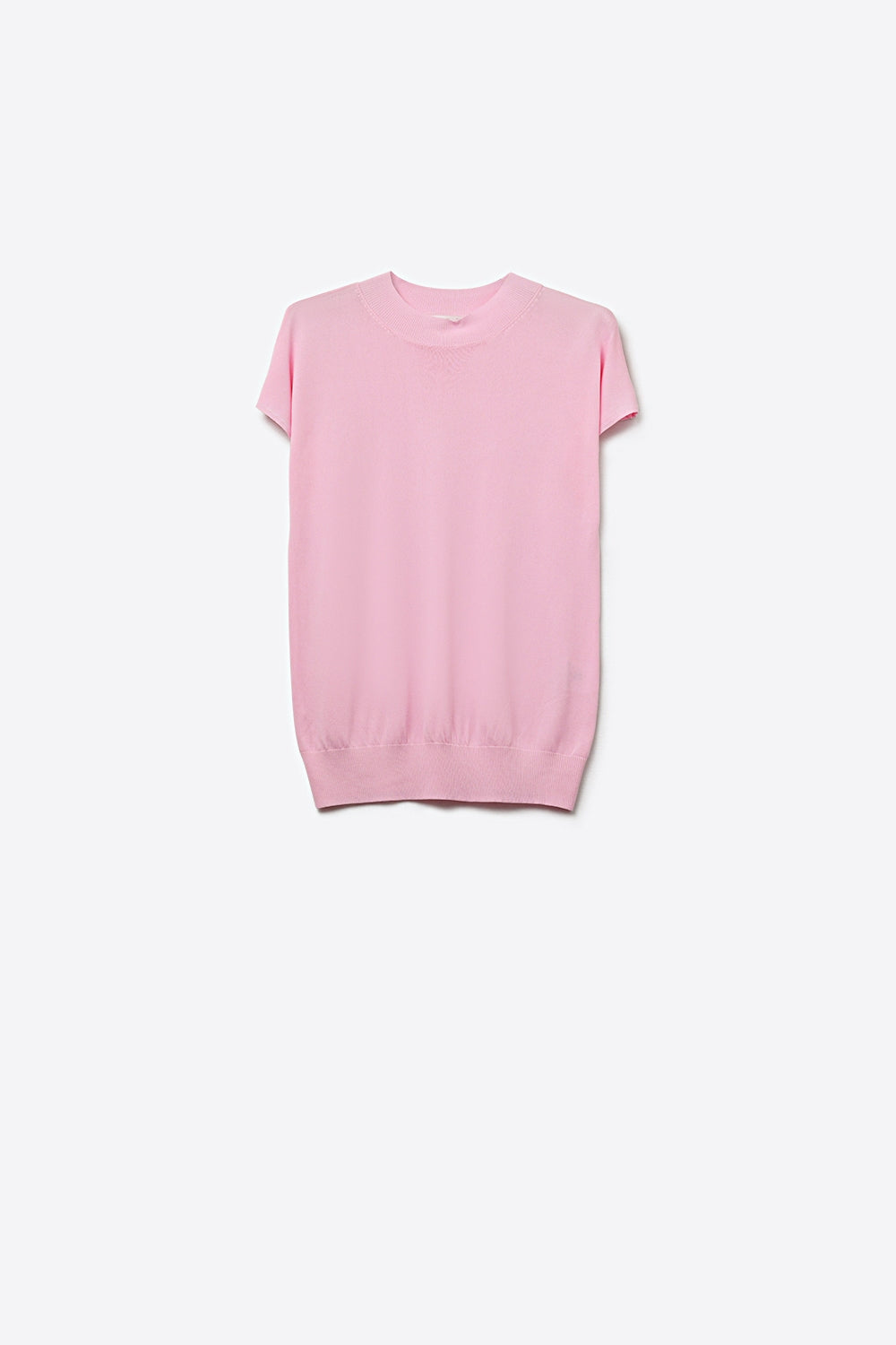 Q2 Baby pink turtleneck sweater with fitted short sleeves