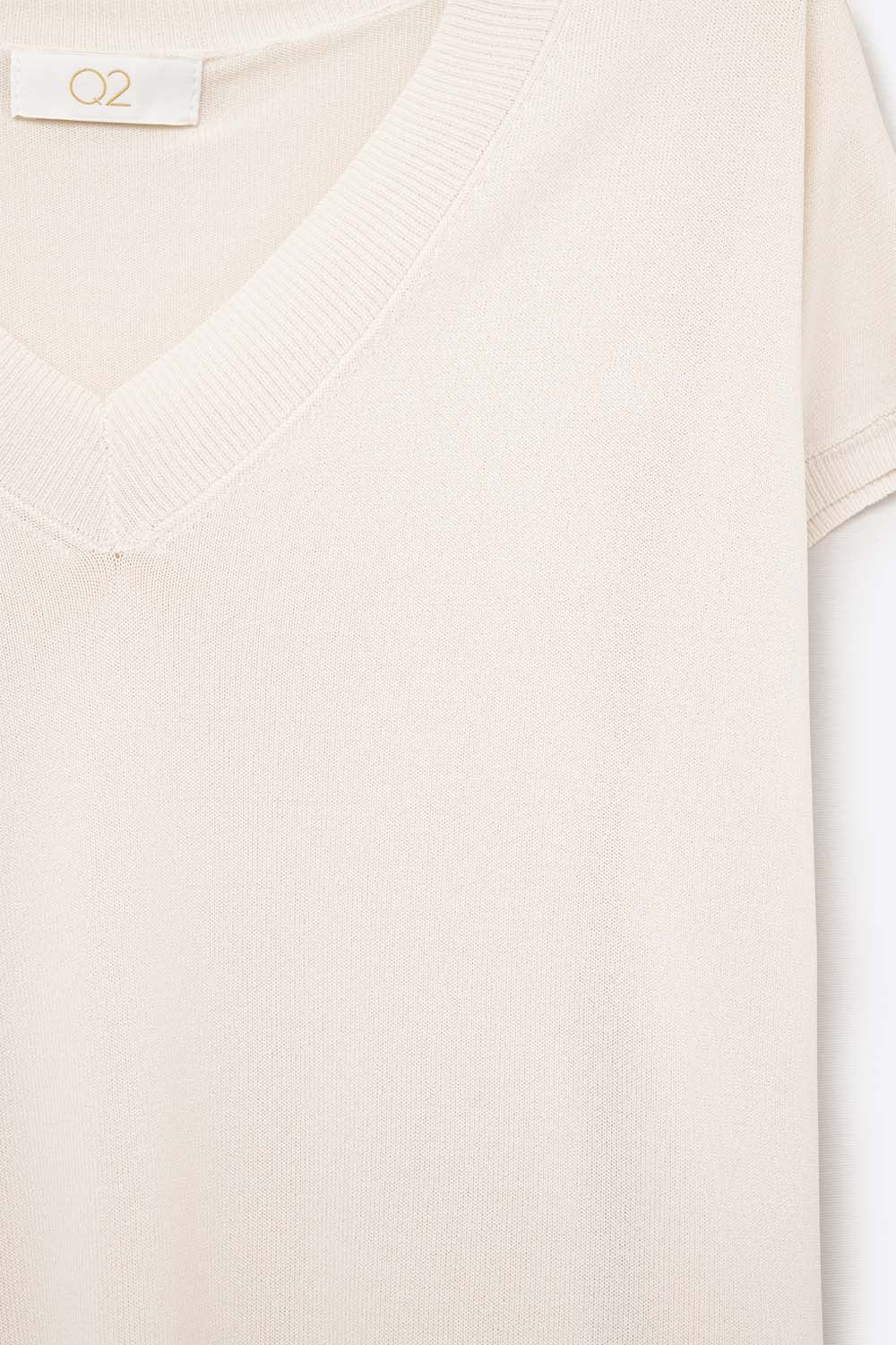 Beige lightweight knit V-neck sweater with short sleeves