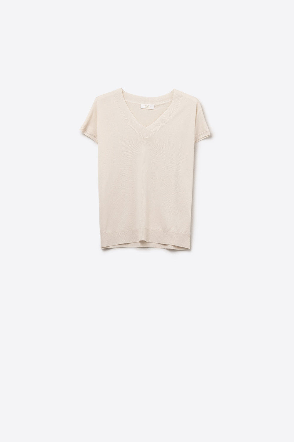 Q2 Beige lightweight knit V-neck sweater with short sleeves