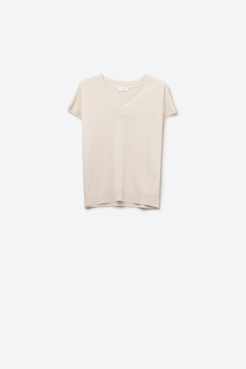 Q2 Beige lightweight knit V-neck sweater with short sleeves