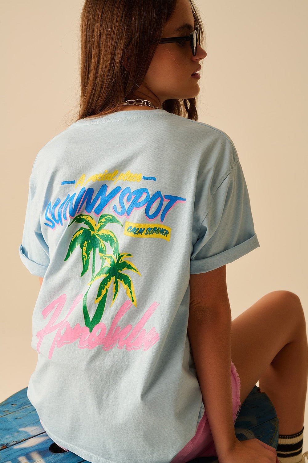 Q2 Blue t-shirt made in Italy with Honolulu graphic