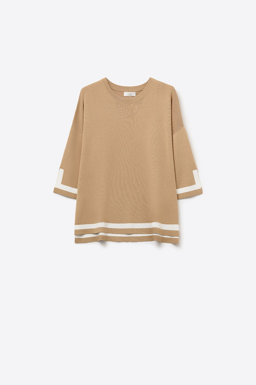Q2 camel Fine Knit sweater with Contrast Stripe in white Detail and 3/4 Sleeves