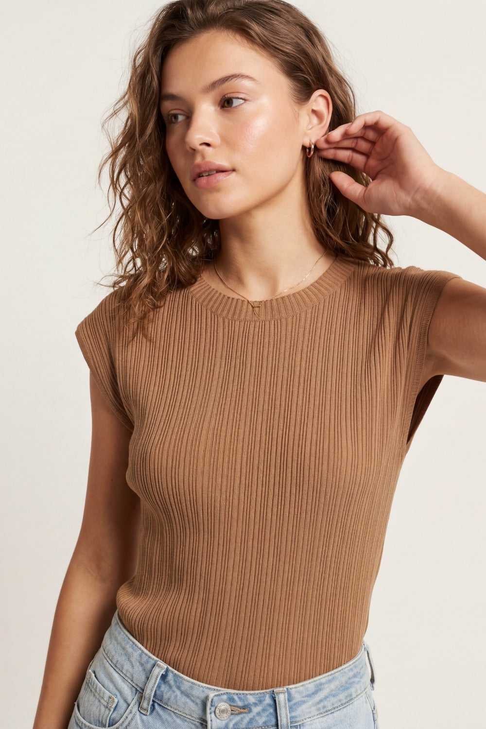 Camel Ribbed Knit Sleeveless Top with Crew Neck