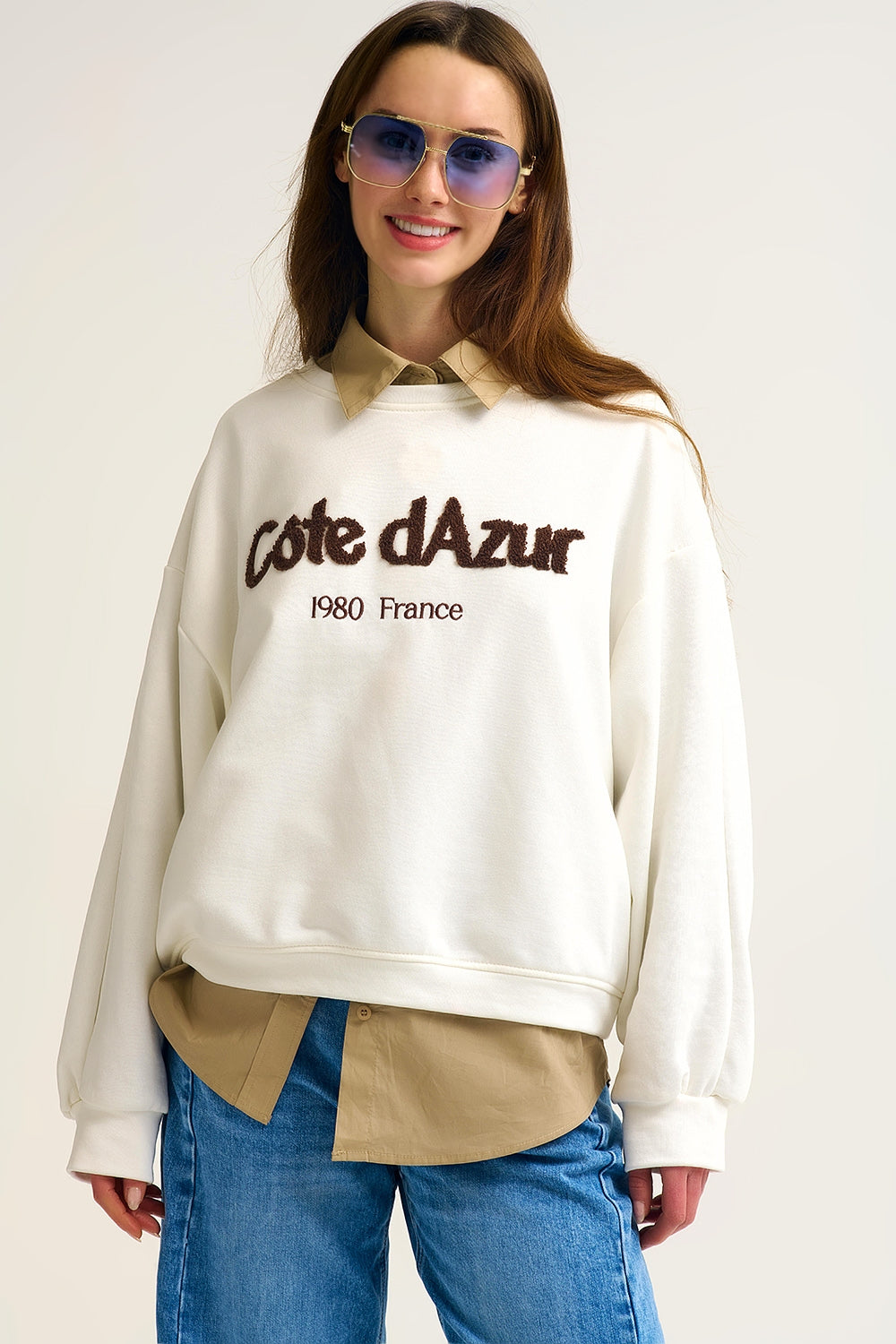 Q2 Côte d’Azur Embroidered Cream Sweatshirt