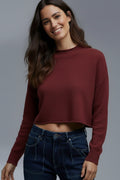 crop burgundy sweater with hem and collar
