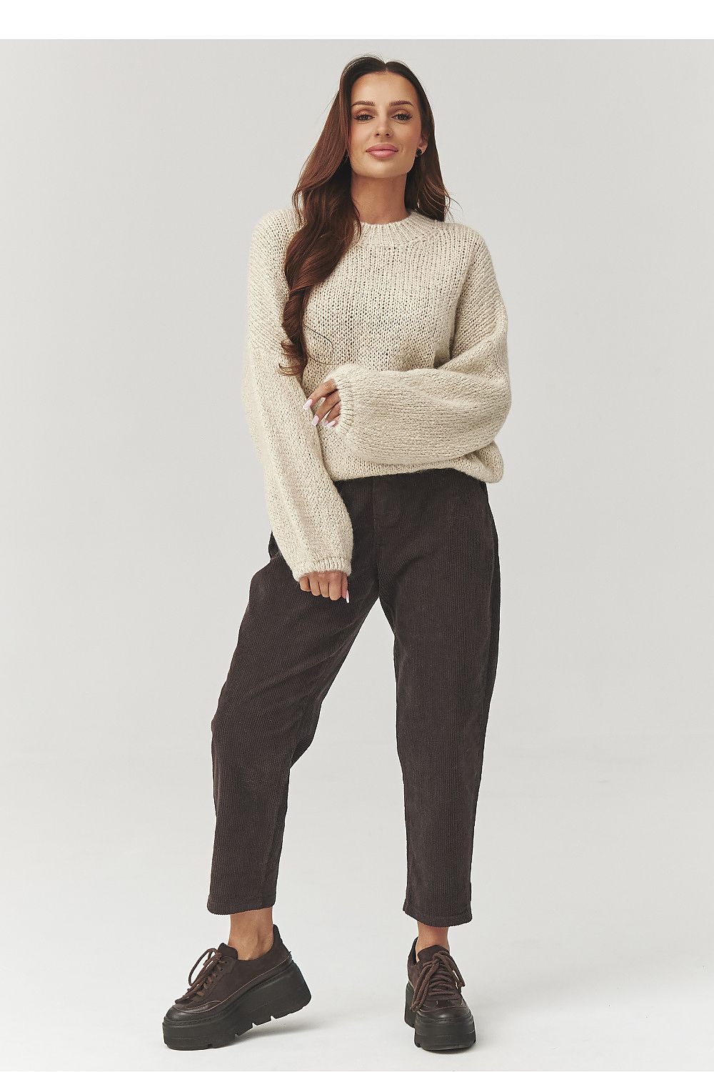 Jumper model 223237 Makadamia 