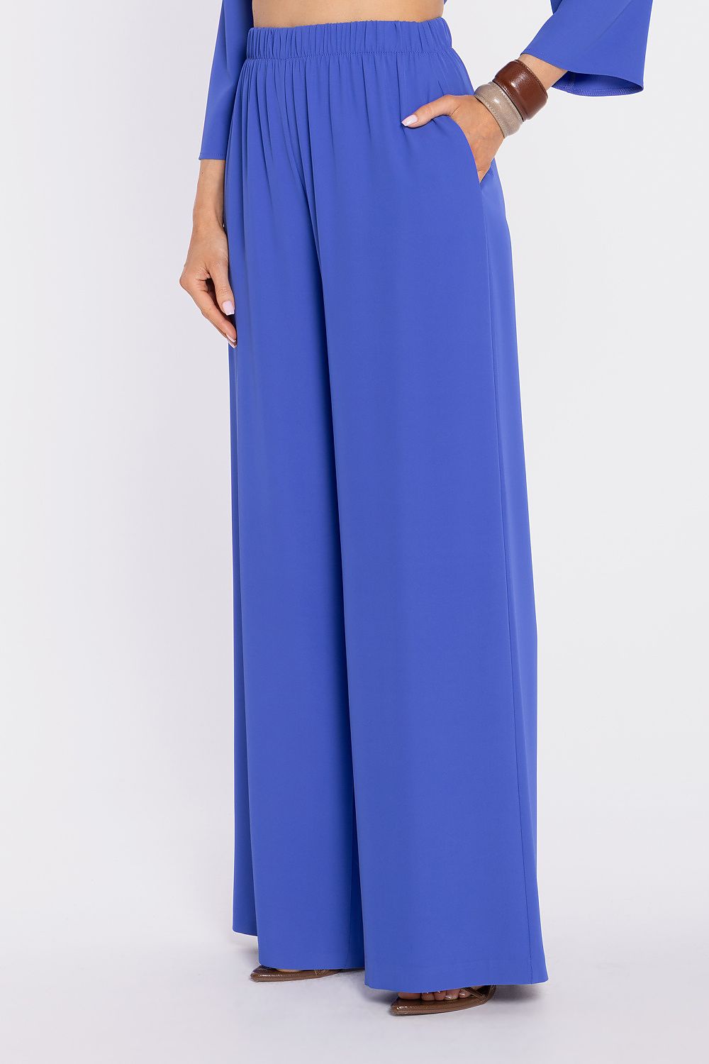  Women trousers model 225924 Moe 