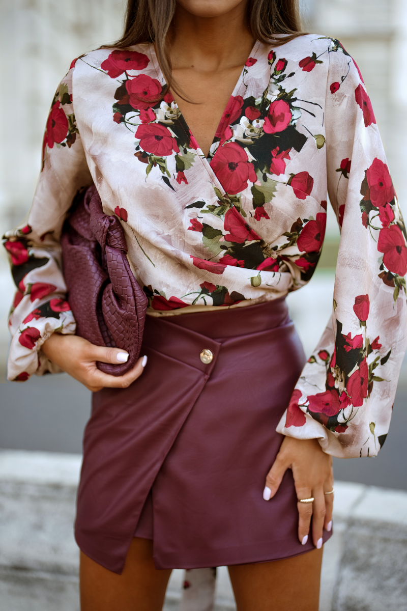 https://cdn.shopify.com/s/files/1/0868/8281/2251/files/e17a3547a69cfbe23fa5d3ec61c3bc56.png?v=1760455365