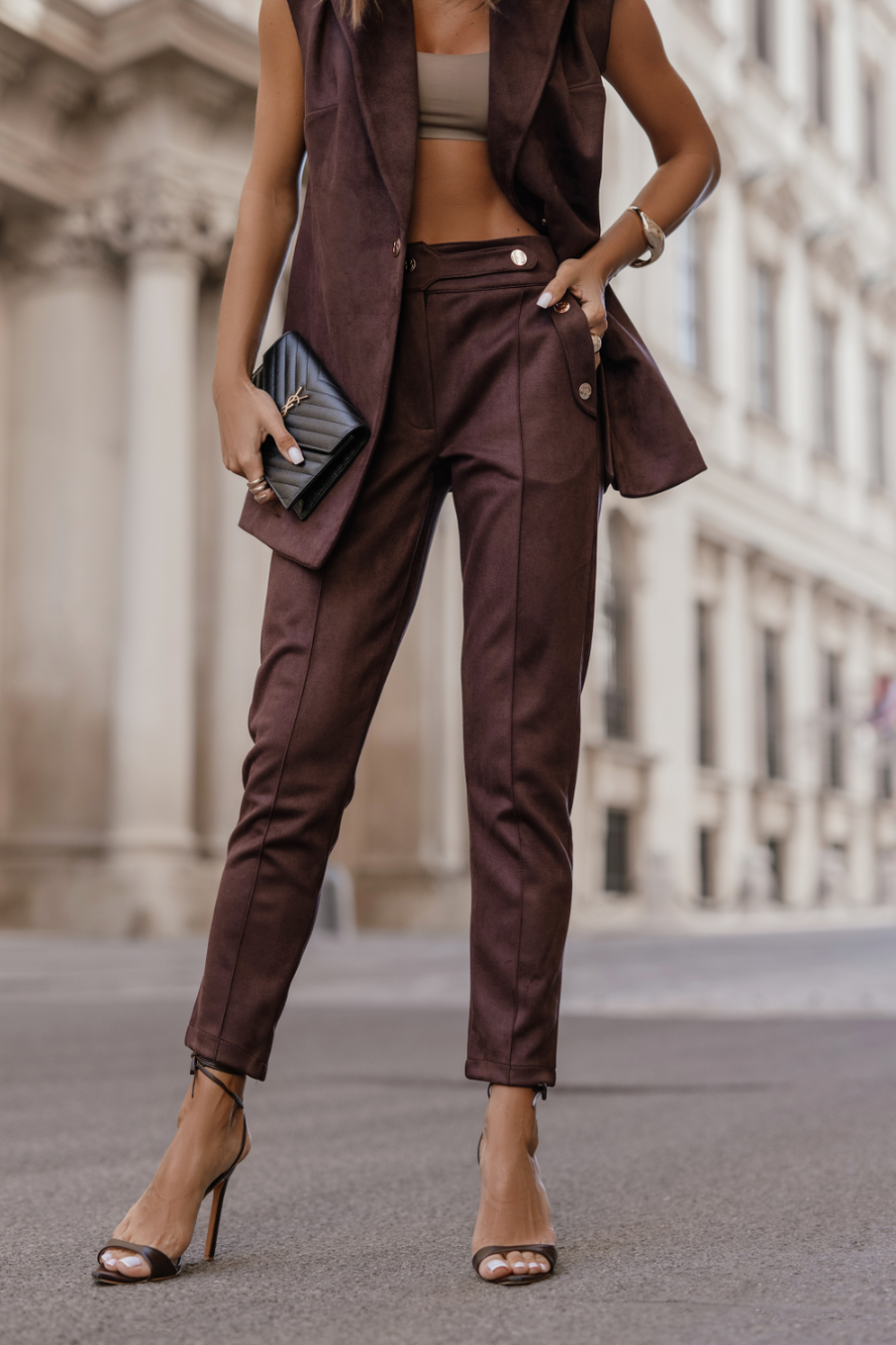 https://cdn.shopify.com/s/files/1/0868/8281/2251/files/e7ca2084682595b71c1397cd992d29d9.png?v=1760599656