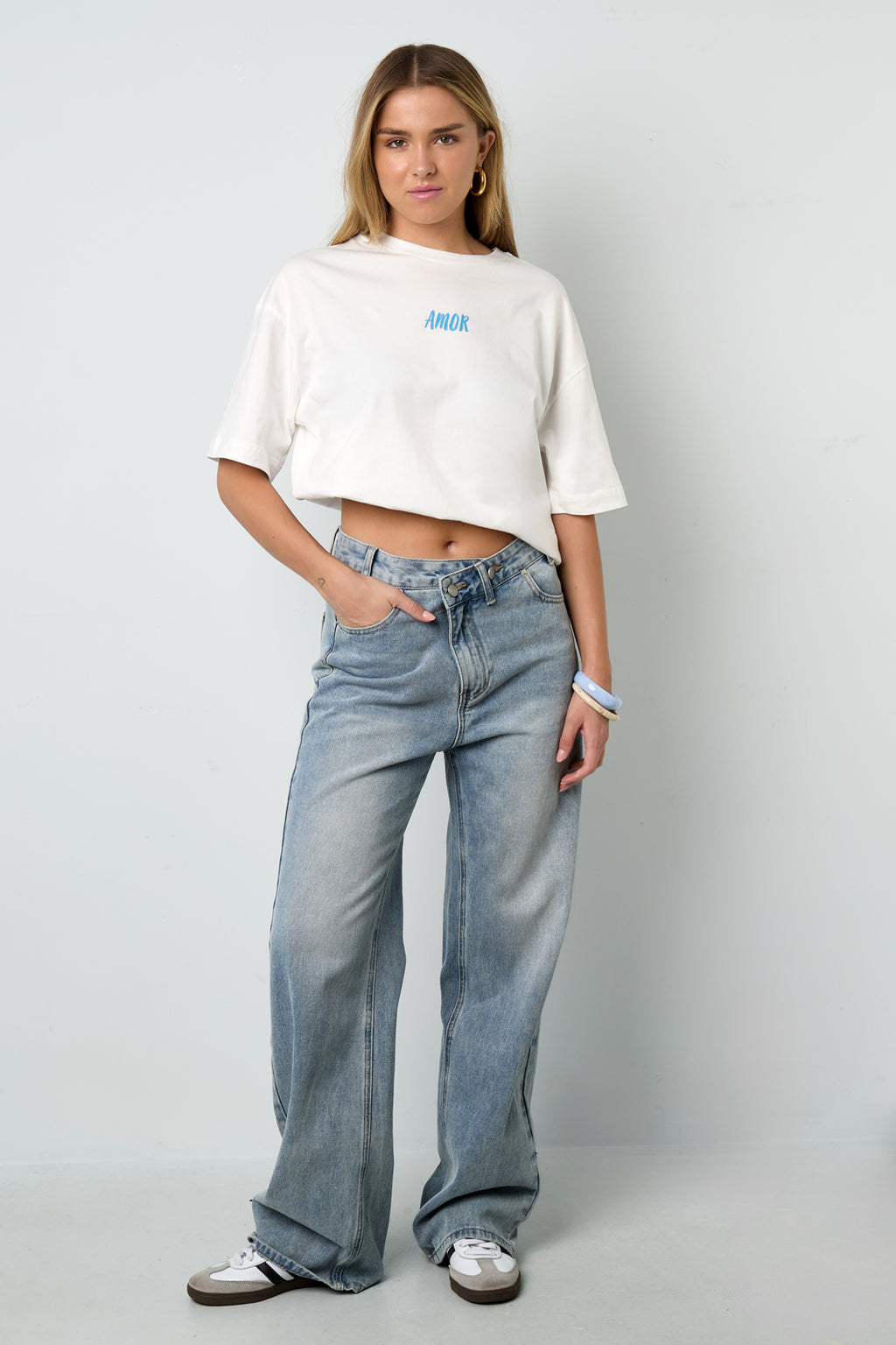 Cotton Knitted Women's T-shirt Casual Letters
