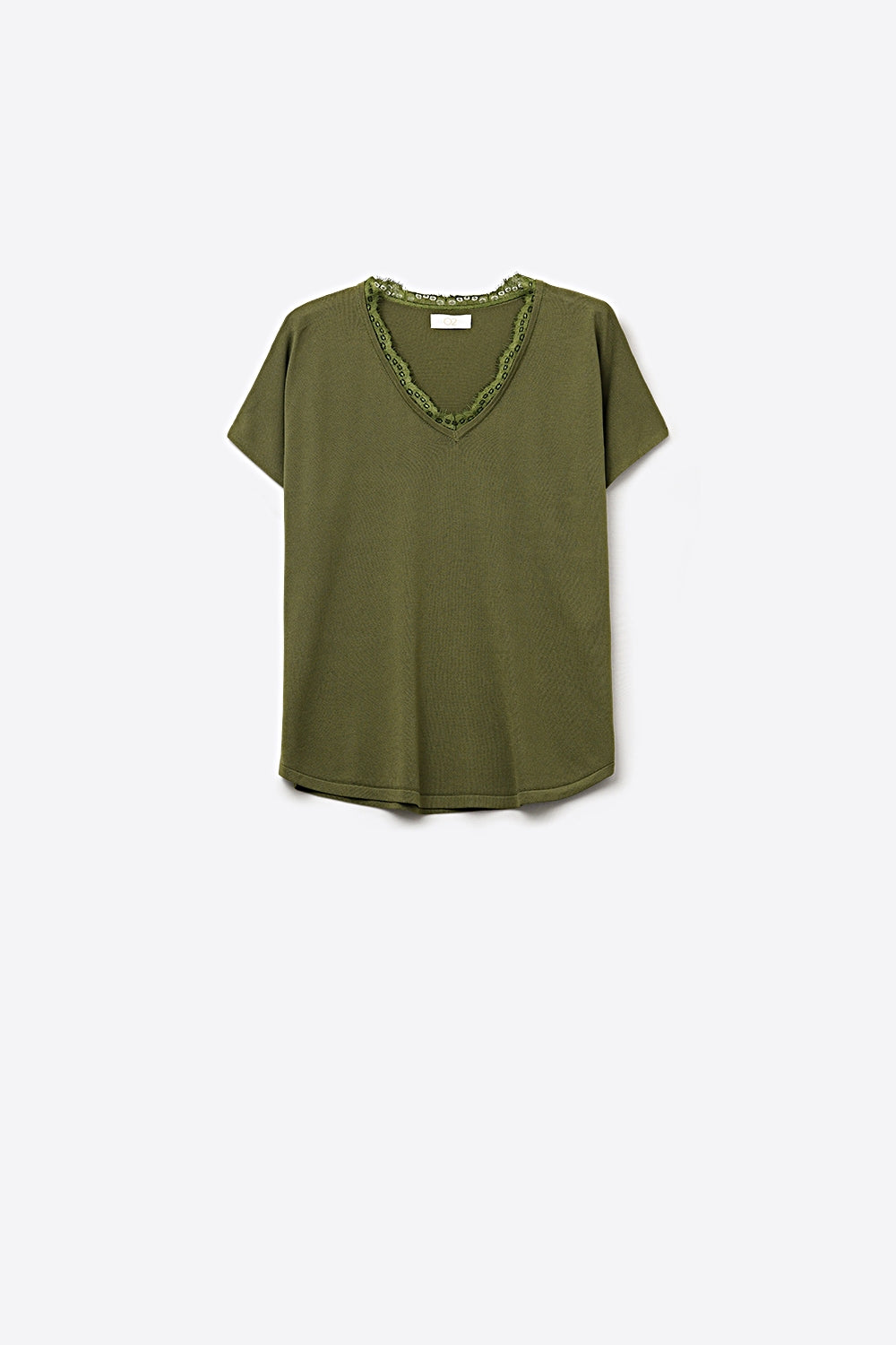 Q2 Fine and soft knit sweater with V-neck and lace trim in khaki