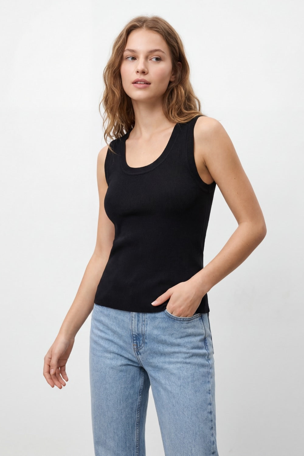 fine Knit Tank Top with Scoop in black