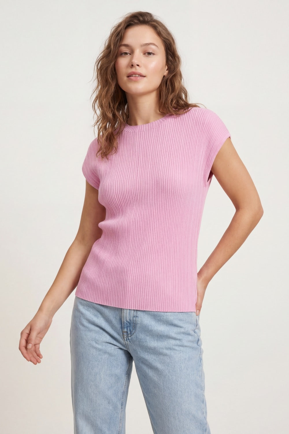 fine Ribbed Knit Top with sleveless in pink