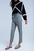 Q2 Gray tartan pattern pants