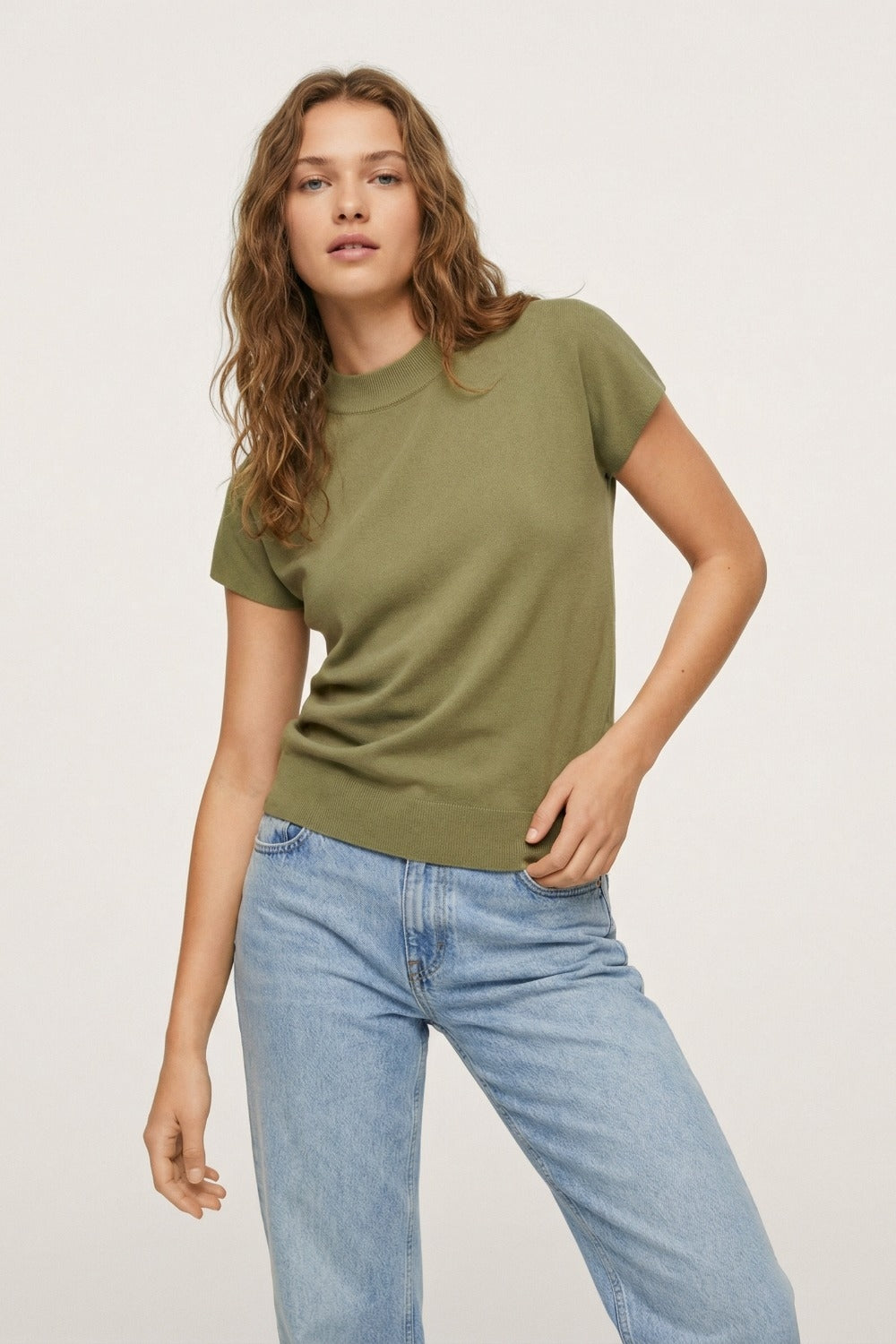 Khaki turtleneck sweater with fitted short sleeves