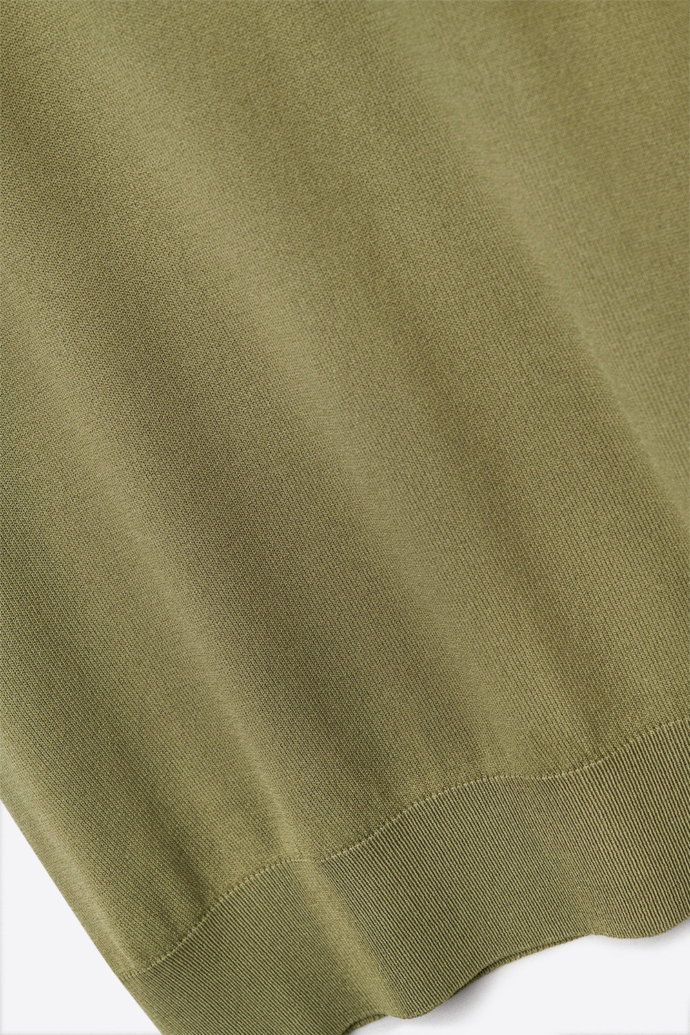 Khaki turtleneck sweater with fitted short sleeves