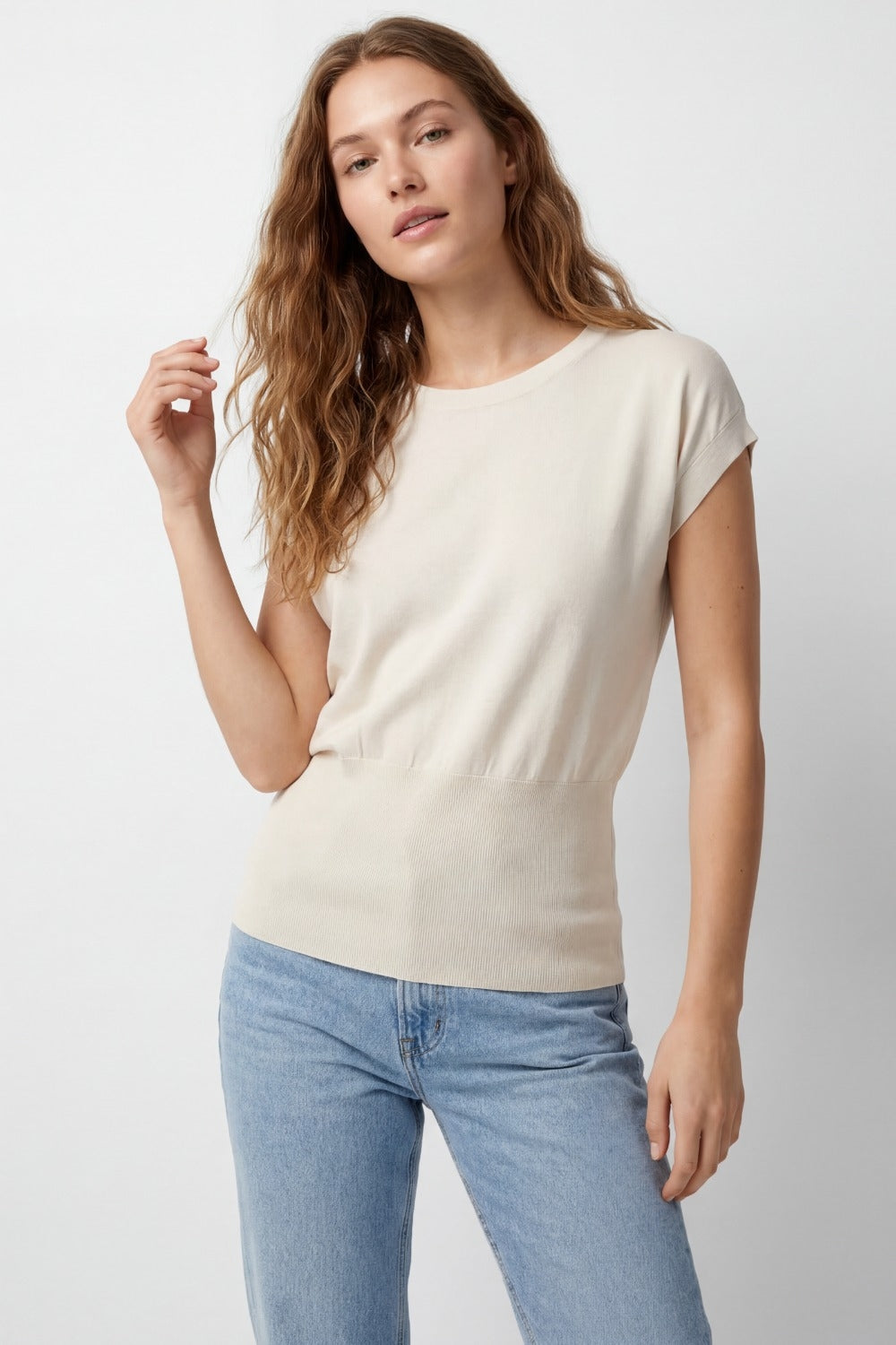 Lightweight Knit sweater with Wide Ribbed Waistband in beige