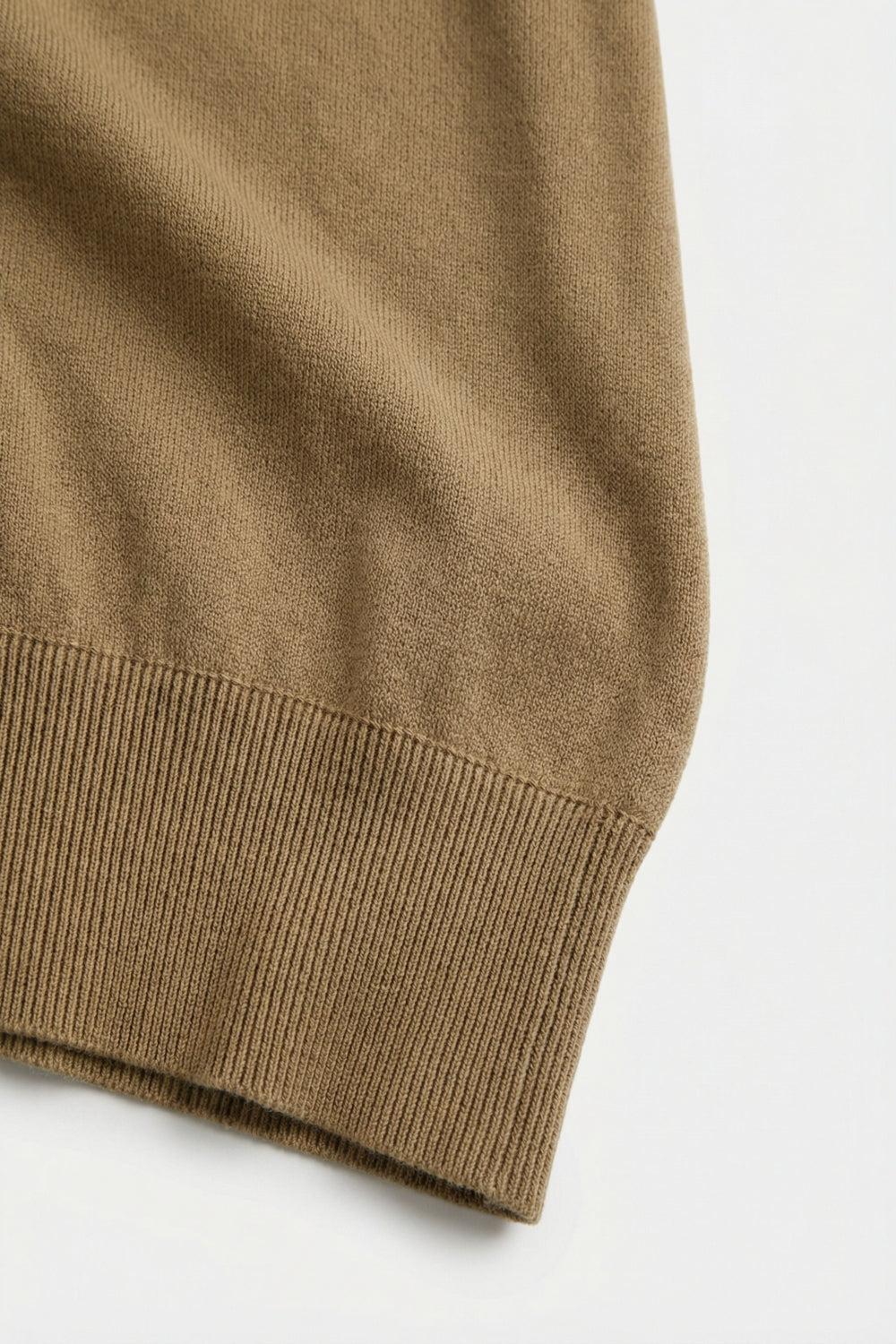 Lightweight Knit sweater with Wide Ribbed Waistband in camel