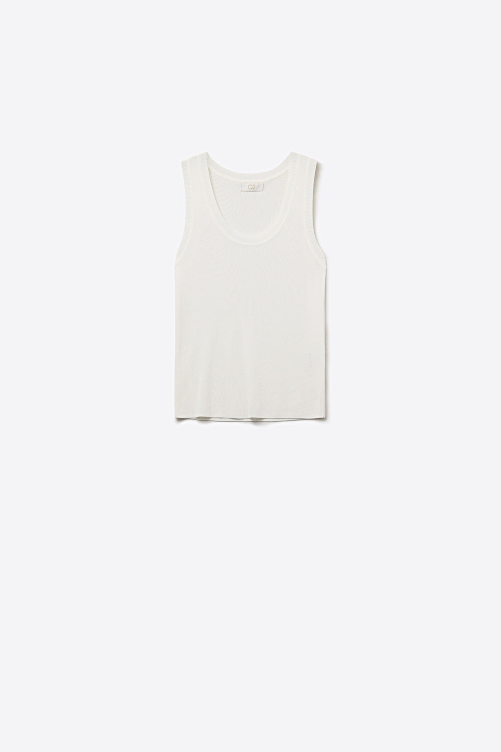 Q2 Ribbed Knit White Tank Top with scoop neck