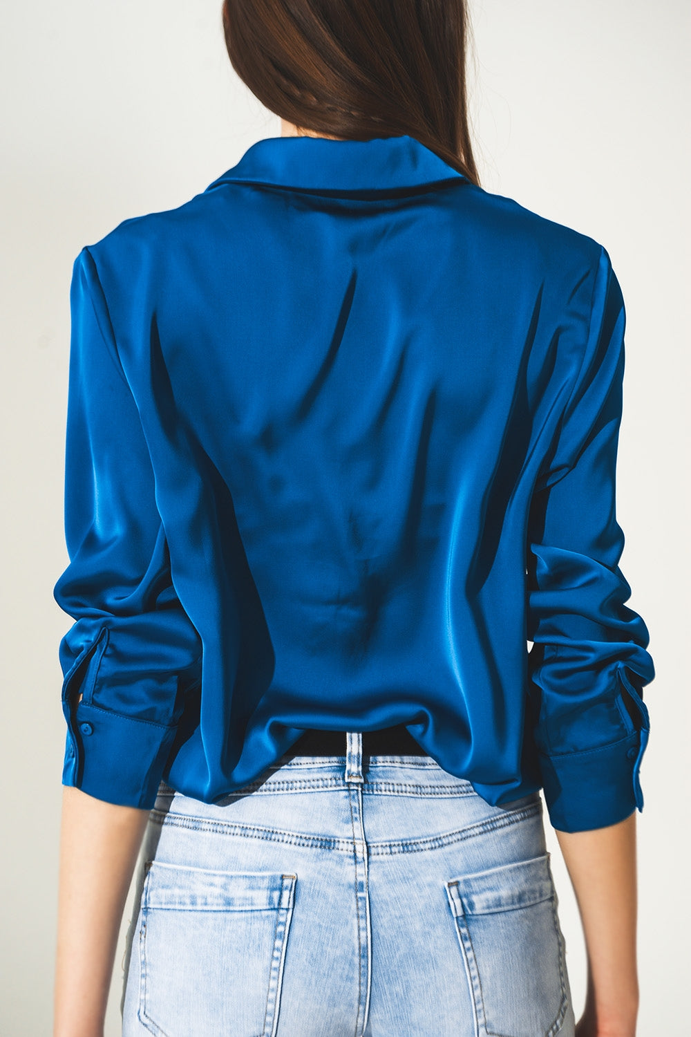 Satin shirt with v neck in electric blue