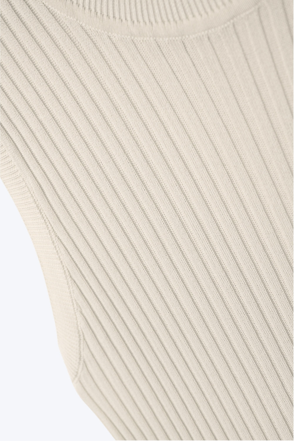 Sleeveless Ribbed knitted bodycon fit sweater In beige