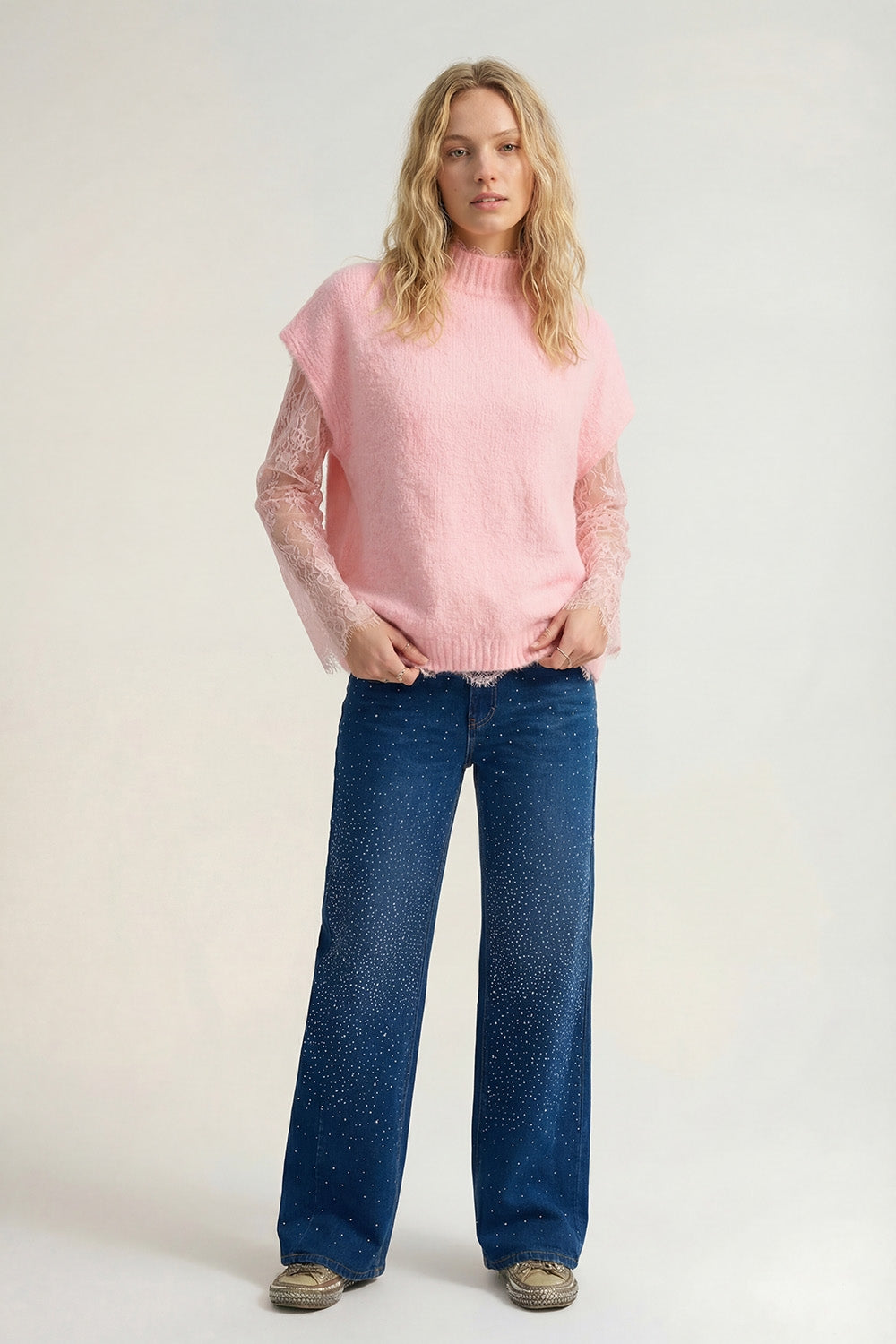 Soft Knit Sleeveless sweater with lace lining in pink color