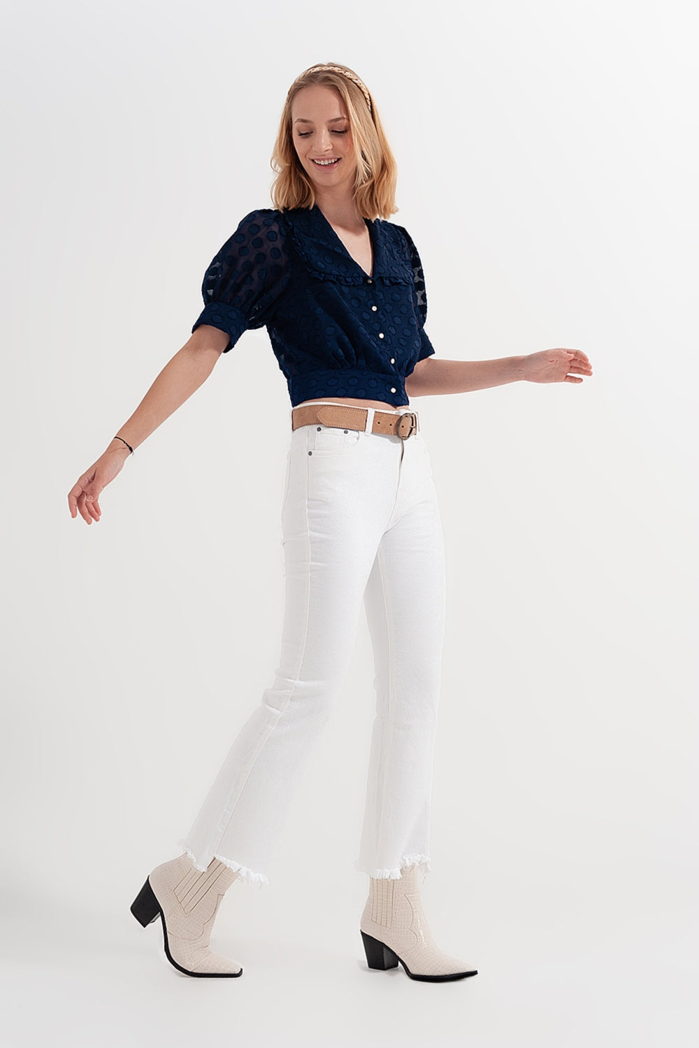 Straight Pants in White with Wide Ankles