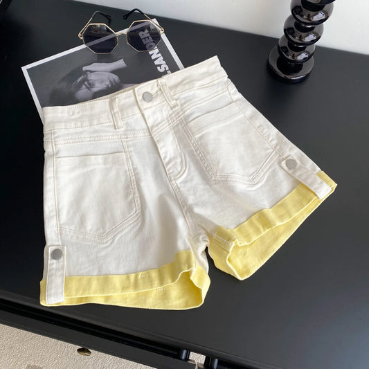 UNIKCOSA Women’s Summer Denim Shorts – 2025 High-Waist Printed Casual Jeans (Outdoor Chic Edition)
