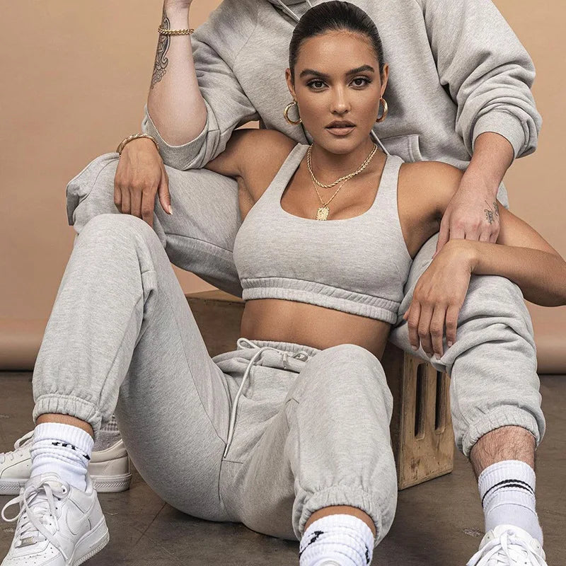 UNIKCOSA Women’s Jogger Set – Crop Top & Pants 2-Piece Workout Outfit (High-Quality Activewear Edition)