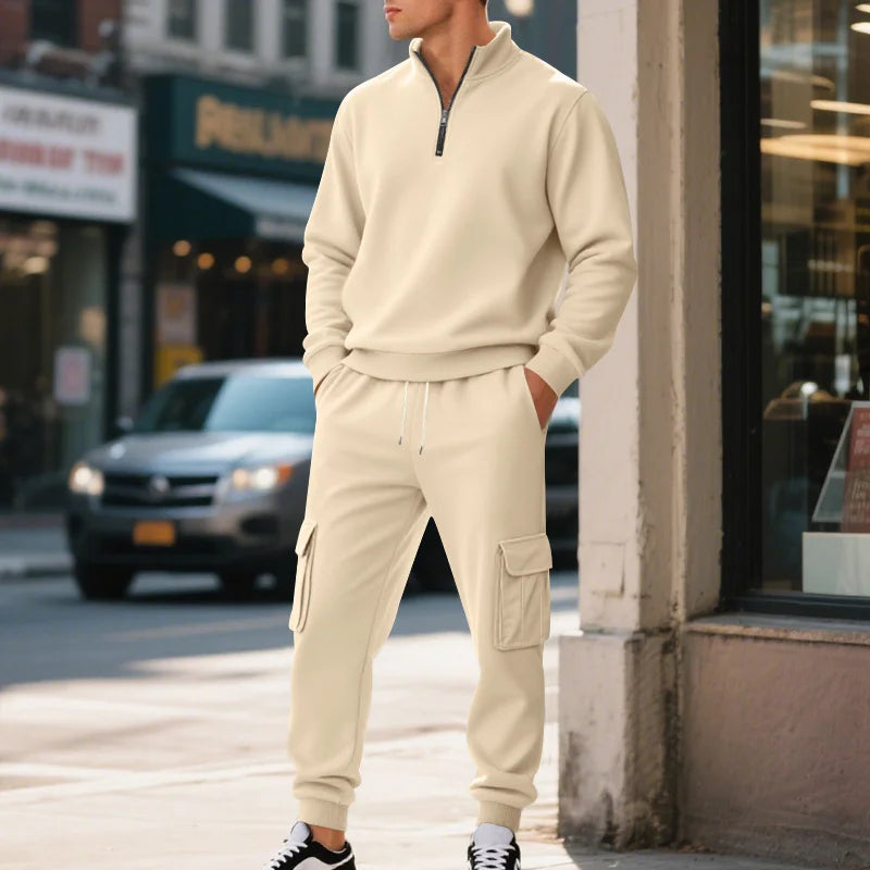 UNIKCOSA Men’s Winter Fleece Tracksuit – Half-Zip Stand Collar Sweatshirt & Cargo Jogger Pants 2-Piece Thermal Set (2025 Edition)