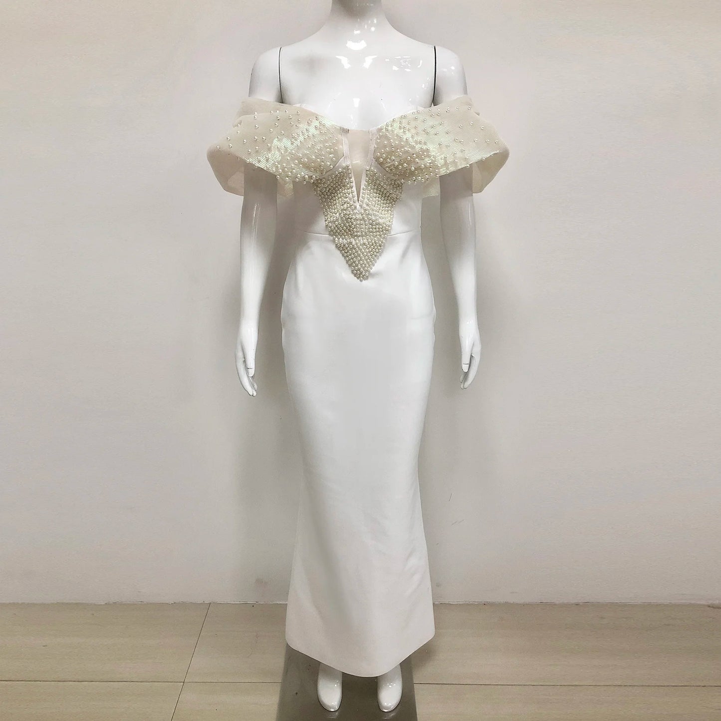 UNIKCOSA LuxeEase Evening Gown Beaded Maxi Dress Black 💫