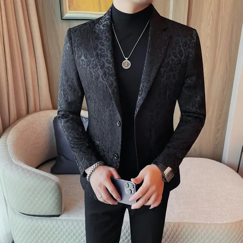 UNIKCOSA Men’s Black Floral Blazer – Slim Fit Single-Breasted Luxury Suit Jacket (Autumn/Winter Edition)