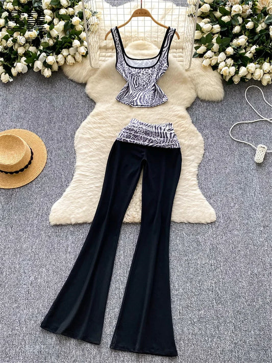 UNIKCOSA’s Summer Leopard 2-Piece Set — Sleeveless Crop Top + Flare Pants Streetwear