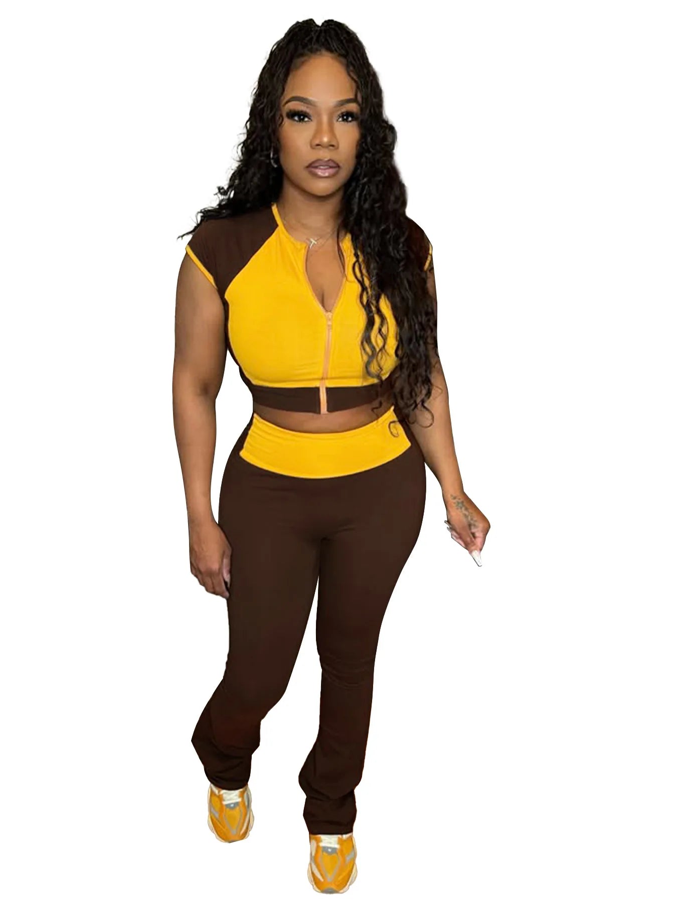 UNIKCOSA’s Color Block Streetwear Set — Short-Sleeve Zip Crop Top + High-Waist Pants