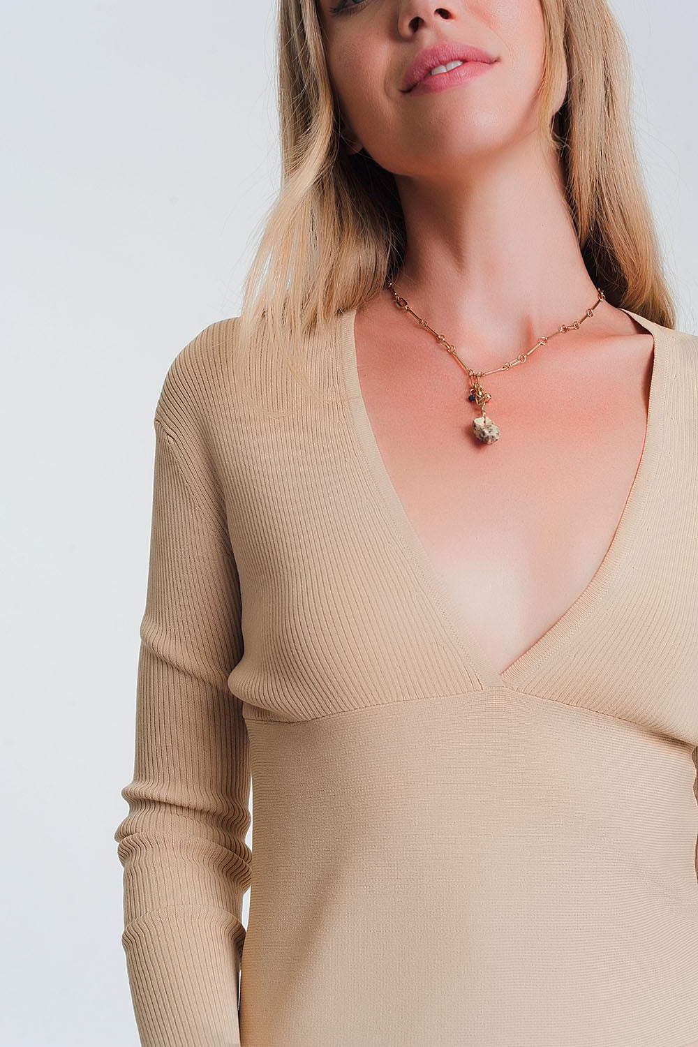 V-Neck Ribbed Sweater in Beige