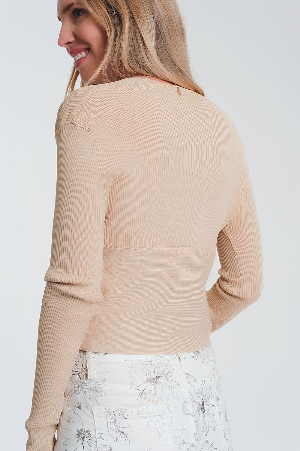 V-Neck Ribbed Sweater in Beige