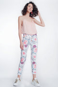 UNIKCOSA White boyfriend jeans with floral print