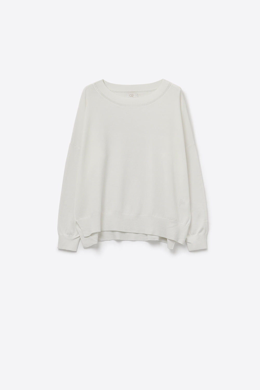 Q2 White knit sweater with mesh collar detail