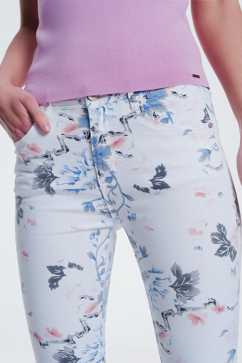 White Skinny Pants with Floral Print