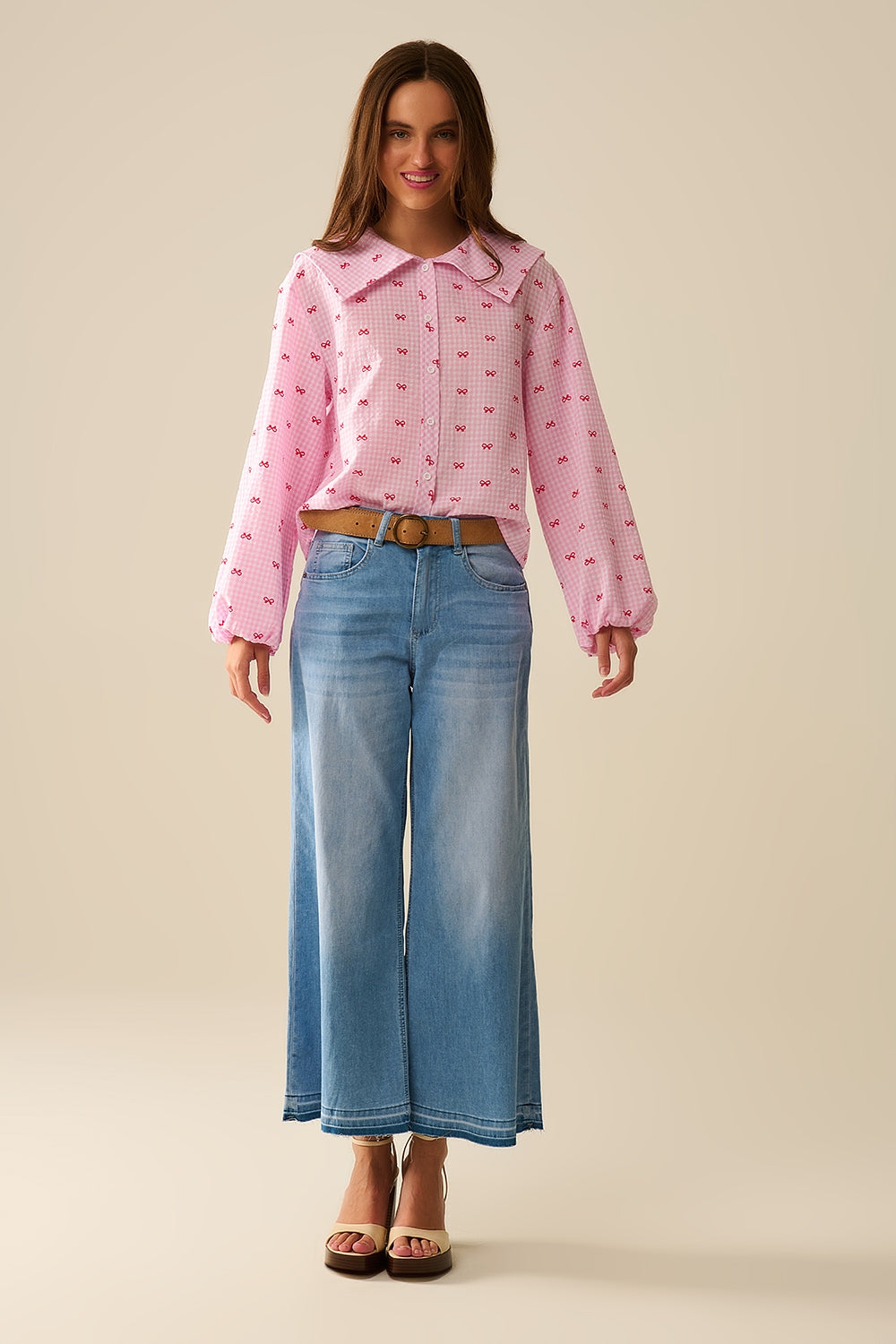 Wide-leg ankle jeans with light wash