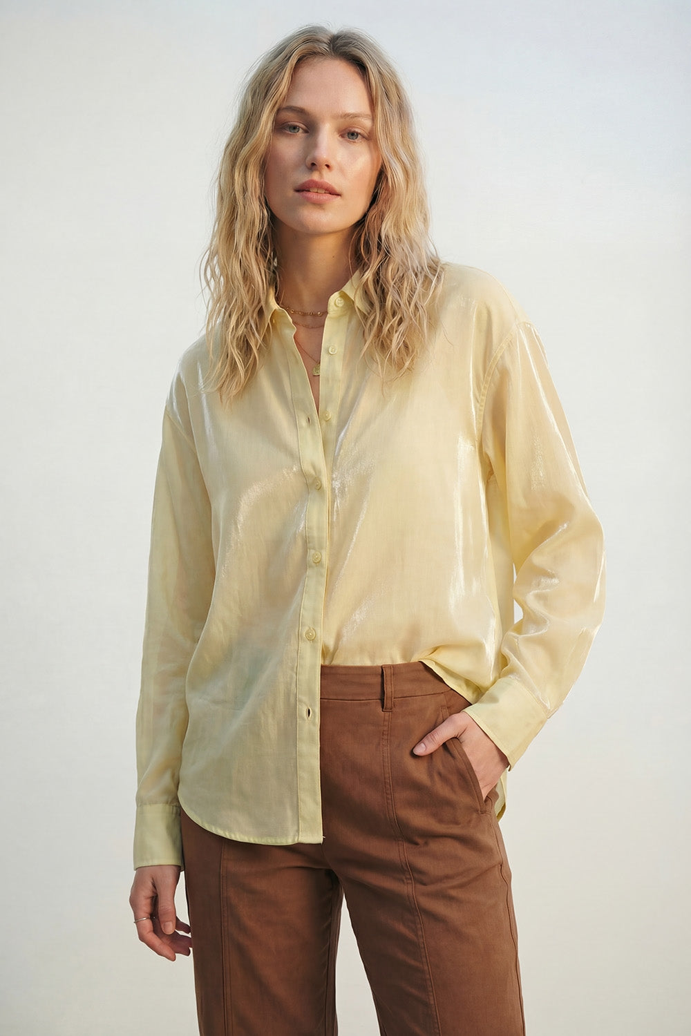 Q2 Yellow shiny satin shirt Button-Down Shirt with Relaxed Fit